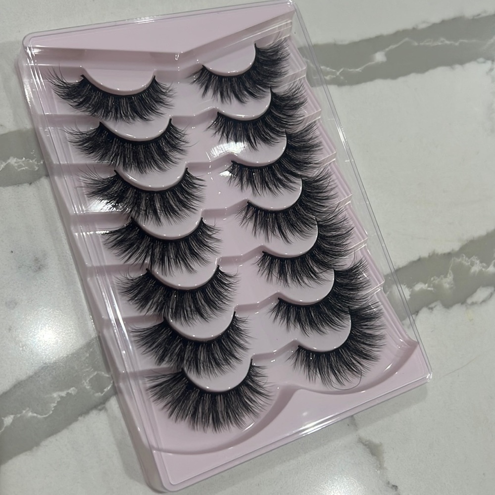 Brand new eyelashes 7 pairs